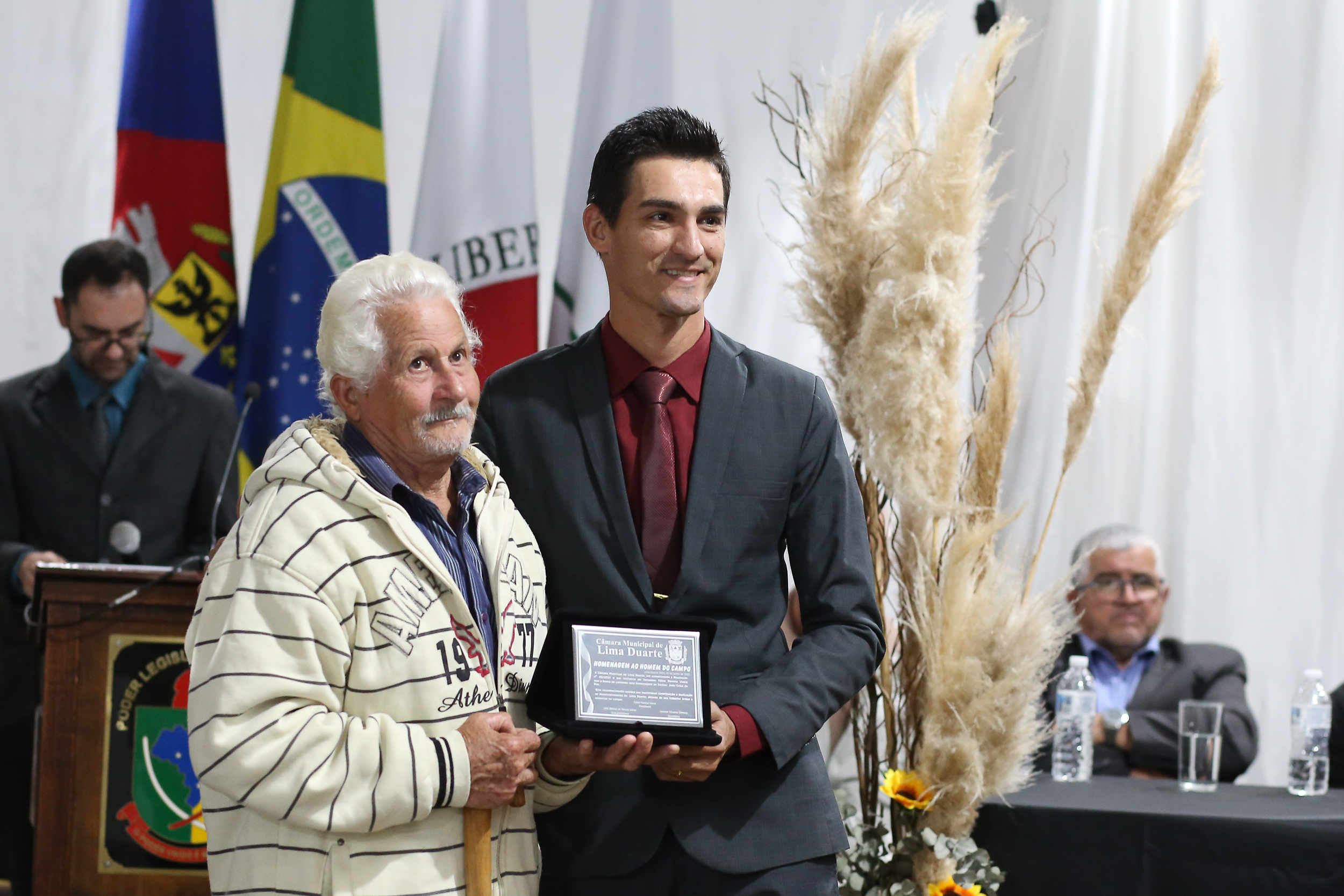 Camara 30-06-133.jpg