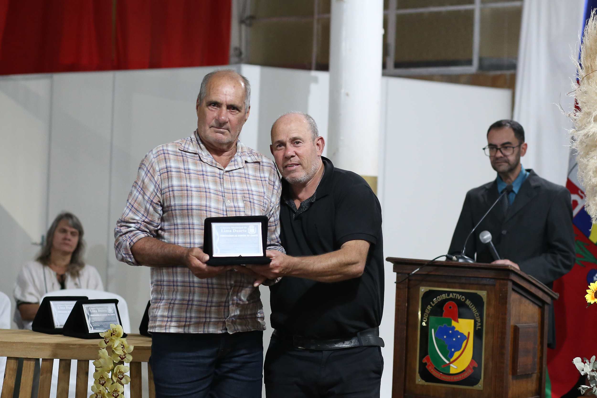 Camara 30-06-139.jpg