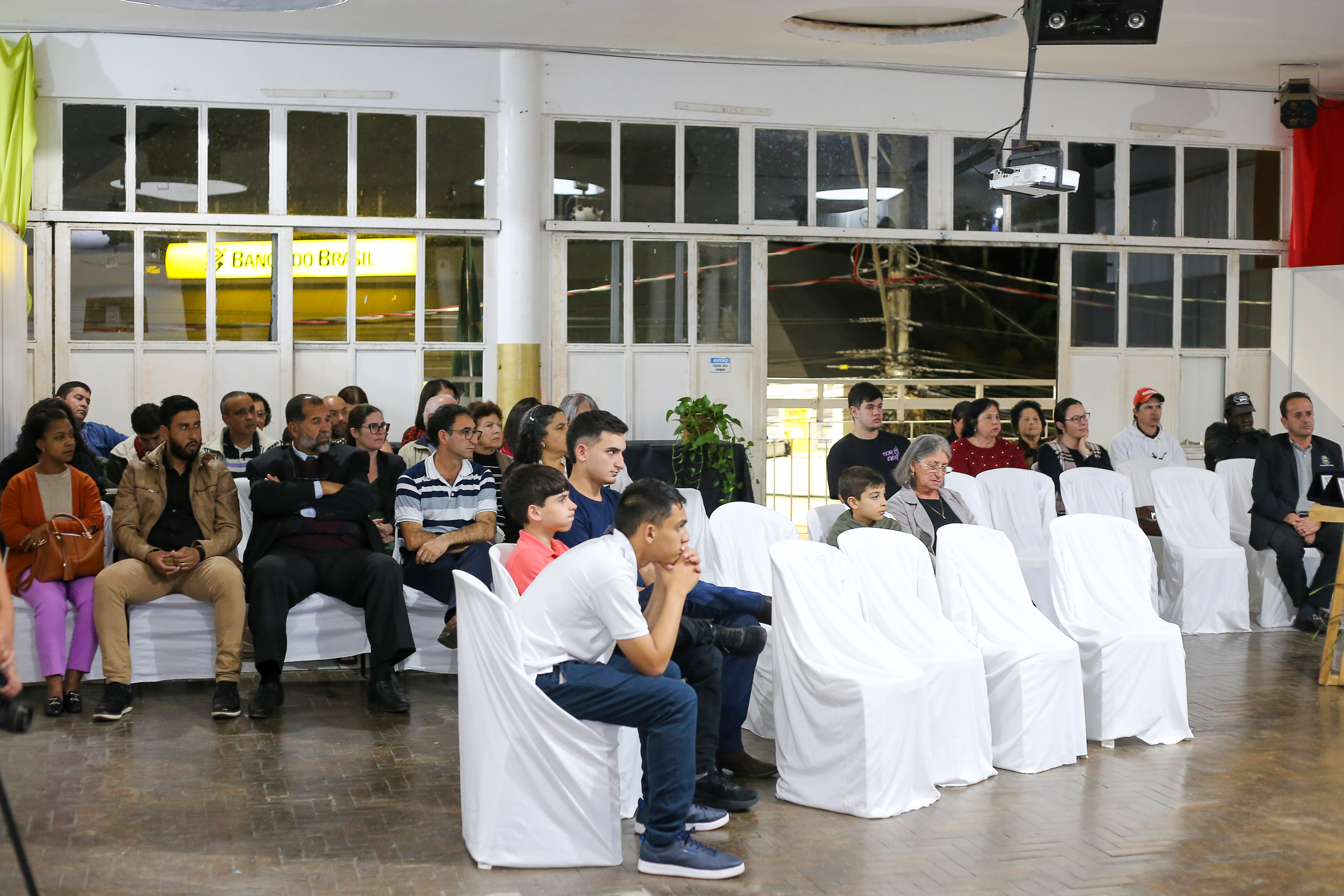 Camara 30-06-162.jpg