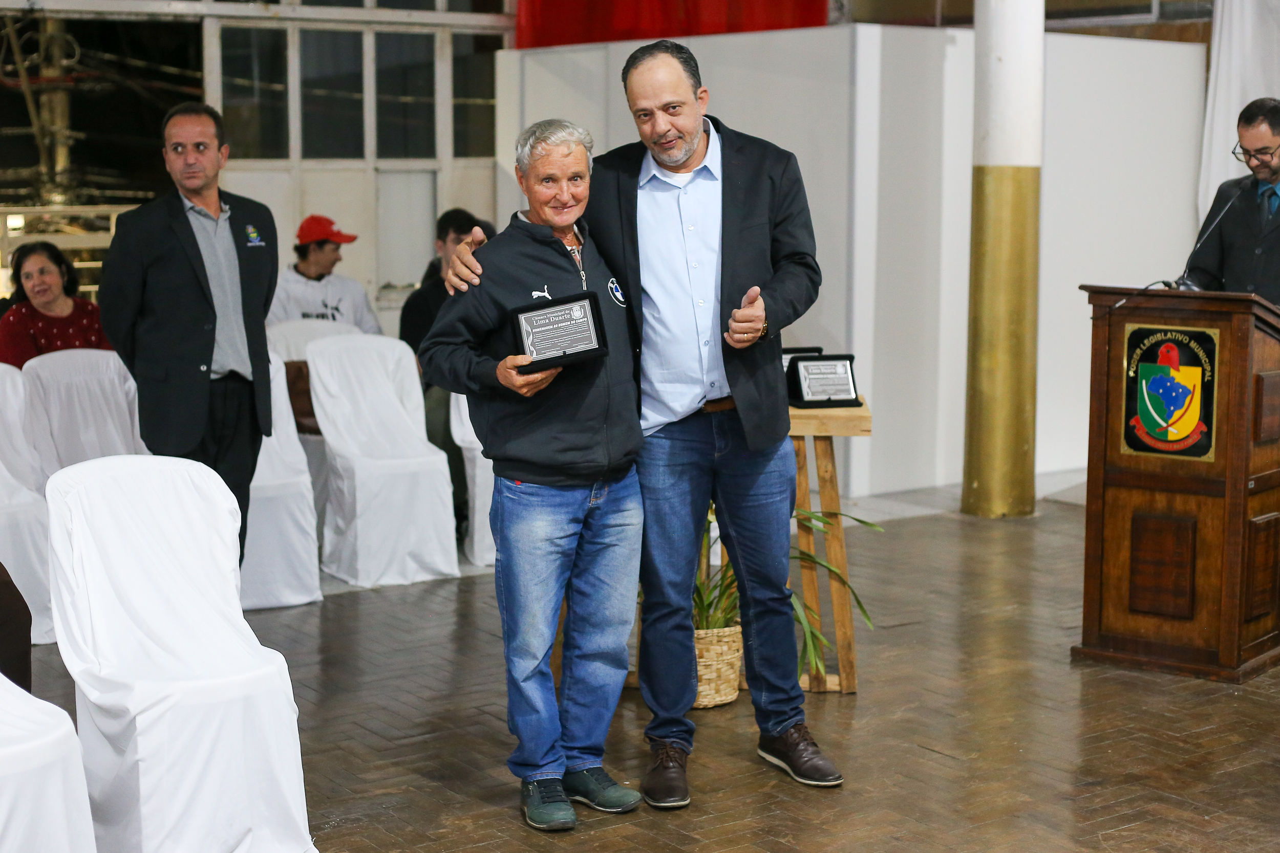 Camara 30-06-179.jpg