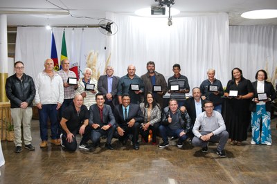 Camara 30-06-190.jpg