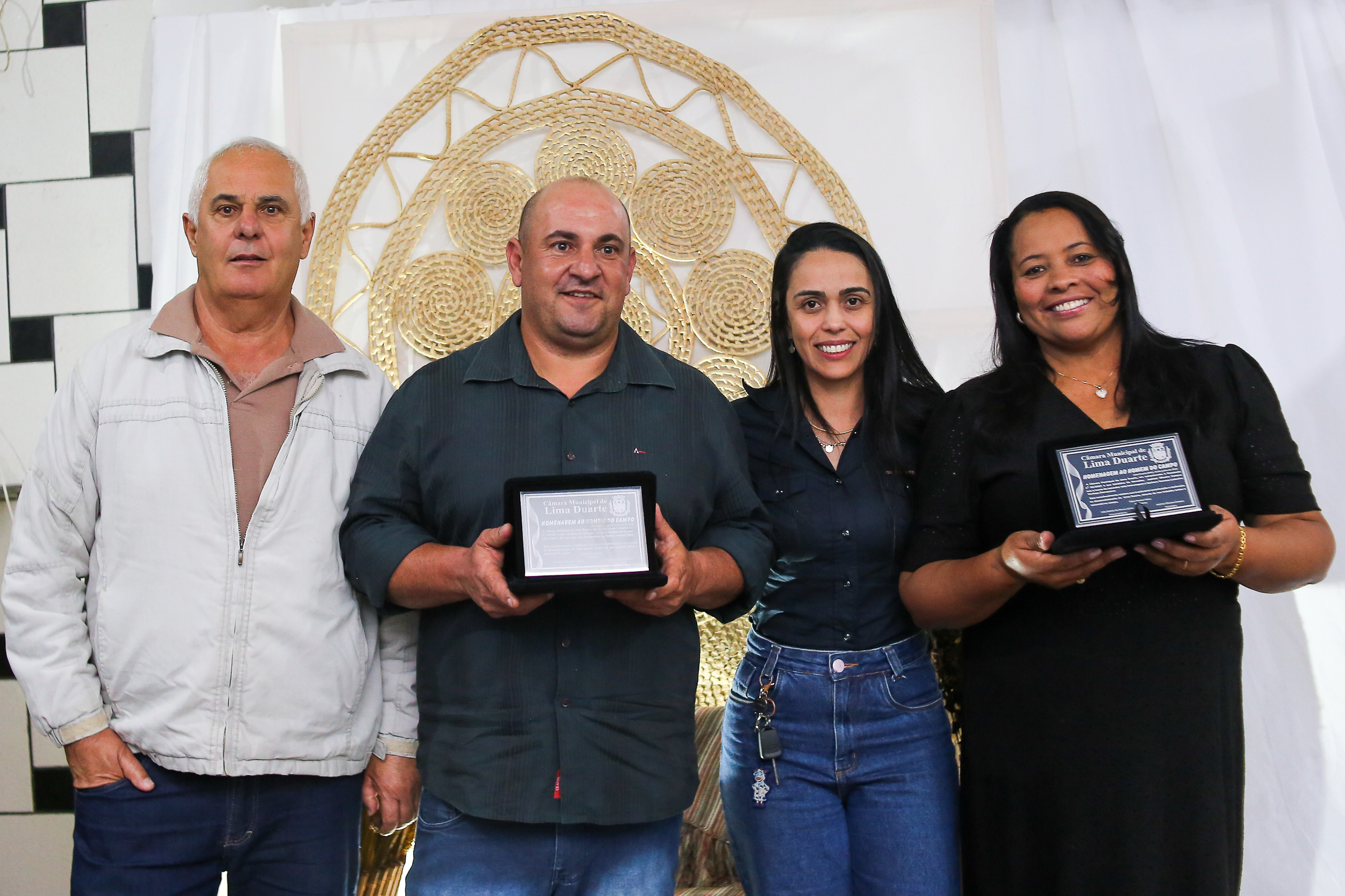 Camara 30-06-219.jpg